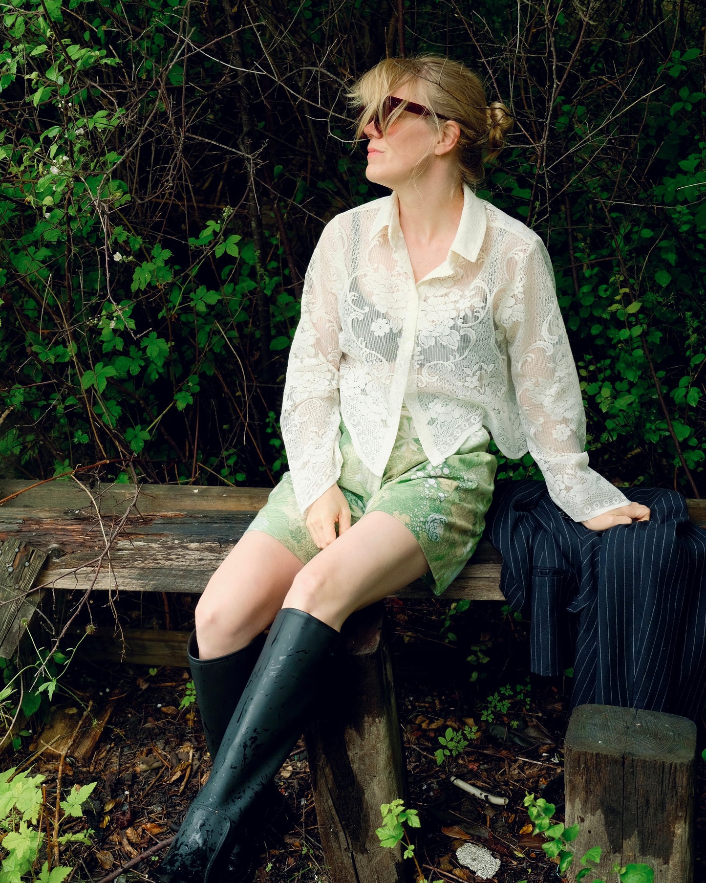 1. GRANNIES CURTAIN BLOUSE